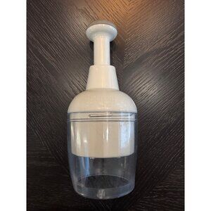 Pampered Chef Food Chopper White Plastic & Stainless Steel Easy To Use & Clean K
